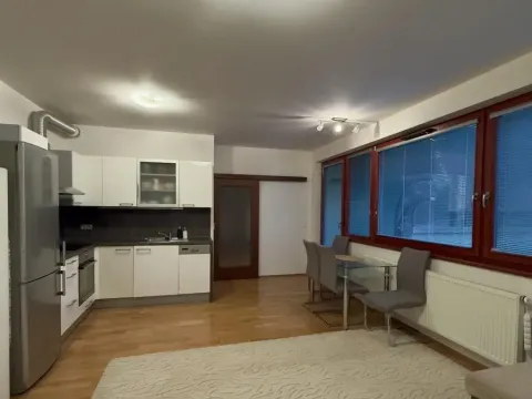 Pronájem bytu 2+kk, Praha - Střížkov, Teplická, 48 m2