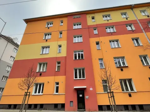Pronájem bytu 1+kk, Plzeň, Guldenerova, 34 m2