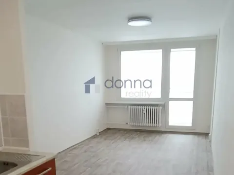 Pronájem bytu 2+kk, Praha, Kozmíkova, 52 m2
