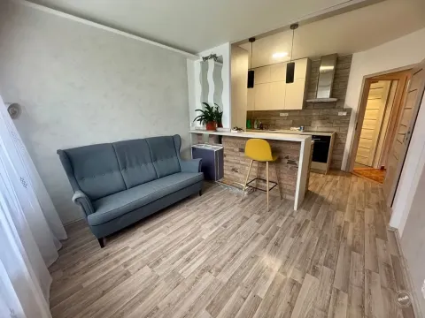 Pronájem bytu 2+kk, Praha - Zbraslav, Ke Kamínce, 43 m2