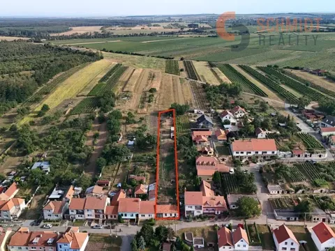 Prodej pozemku pro bydlení, Hlohovec, U sadů, 1953 m2