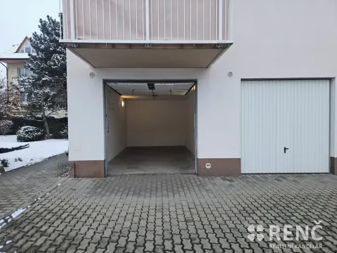 Prodej garáže, Brno, Kovařovicova, 18 m2