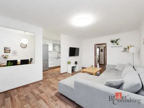 Prodej bytu 3+1, Praha - Černý Most, Doležalova, 78 m2