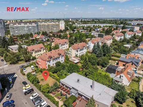 Prodej komerčního pozemku, Praha, 262 m2