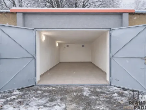 Prodej garáže, Brno - Slatina, 18 m2