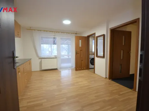 Pronájem bytu 2+kk, Olomouc, Čelakovského, 42 m2