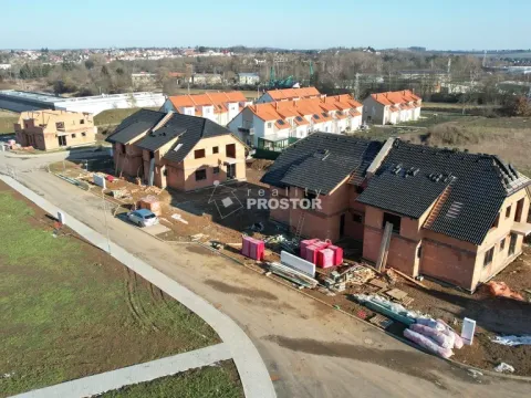 Prodej bytu 1+kk, Nučice, U zastávky, 32 m2