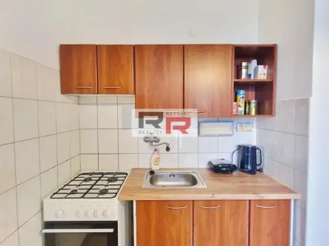 Prodej bytu 1+1, Olomouc - Neředín, Politických vězňů, 40 m2