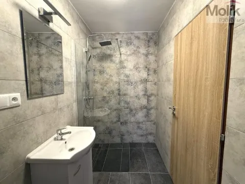 Pronájem bytu 3+1, Meziboří, Pod strání, 56 m2