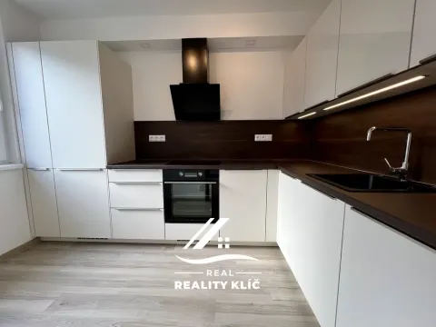 Pronájem bytu 2+1, Ostrava, Podroužkova, 45 m2