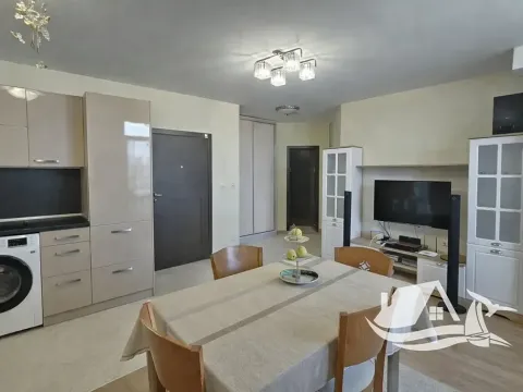 Prodej bytu 2+kk, Pomorie, Bulharsko, 65 m2