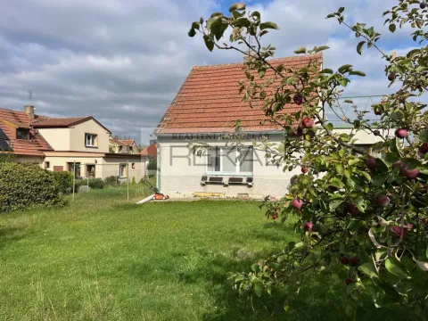 Prodej rodinného domu, Brandýsek, V sídlišti SONP, 100 m2