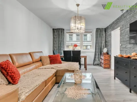 Prodej bytu 3+1, Hodonín, Velkomoravská, 69 m2