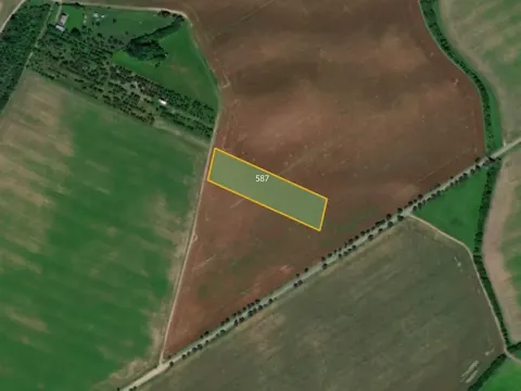 Prodej pole, Roštění, 14449 m2