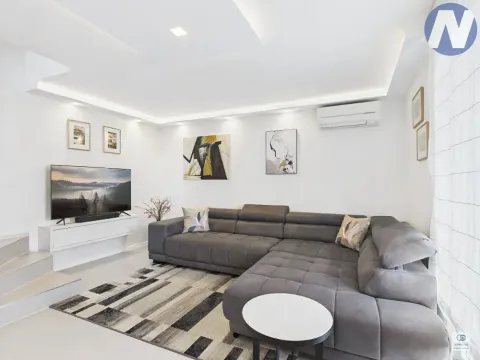 Prodej bytu 3+1, Pula, Chorvatsko, 106 m2