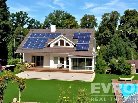 Prodej rodinného domu, Domažlice - Bezděkovské Předměstí, 463 m2