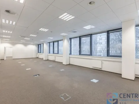 Pronájem kanceláře, Praha - Holešovice, U Pergamenky, 116 m2