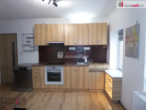 Prodej bytu 2+kk, Hrádek nad Nisou, Tovární, 62 m2