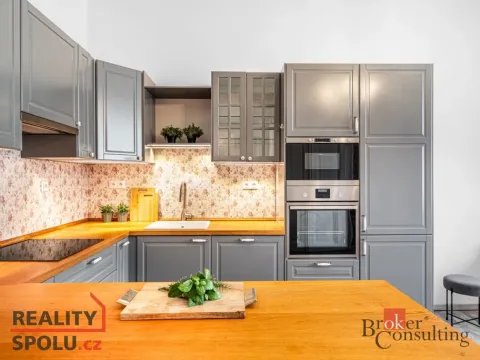 Prodej bytu 3+kk, Praha - Smíchov, Zborovská, 74 m2