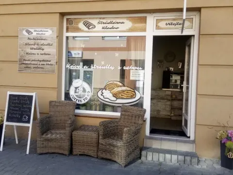 Pronájem obchodního prostoru, Kladno, Komenského, 26 m2