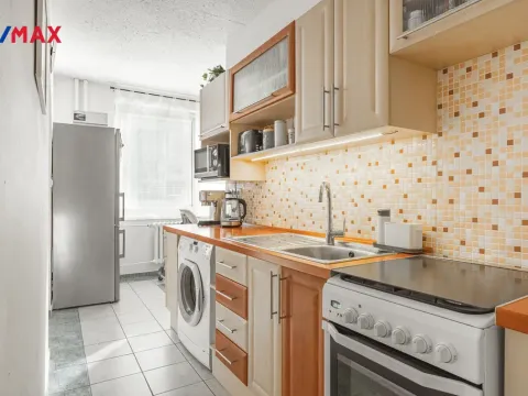 Prodej bytu 2+1, Třebíč - Nové Dvory, Fr. Hrubína, 52 m2