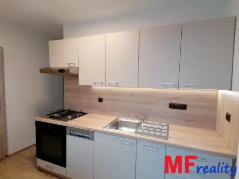 Prodej bytu 3+1, Náchod - Staré Město nad Metují, Pražská, 71 m2