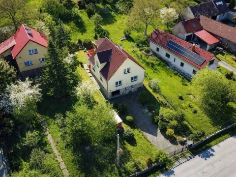 Pronájem rodinného domu, Králův Dvůr - Křižatky, 179 m2