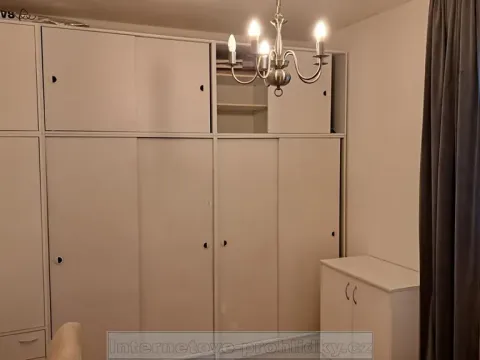 Pronájem pokoje, Praha - Kunratice, V Zeleném údolí, 15 m2