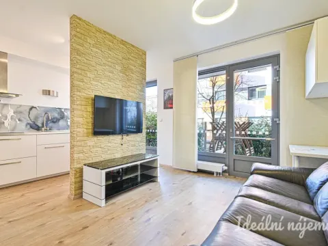 Pronájem bytu 2+kk, Brno, Mojmírovo náměstí, 44 m2