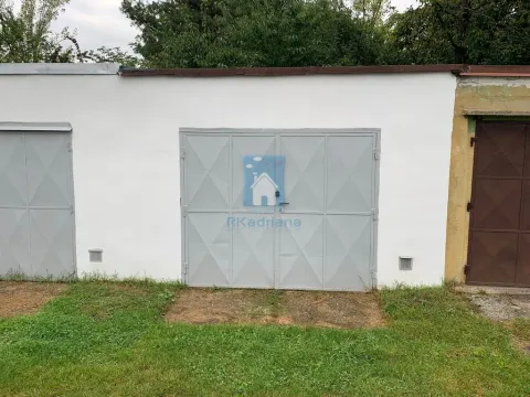 Pronájem garáže, Praha - Běchovice, 24 m2