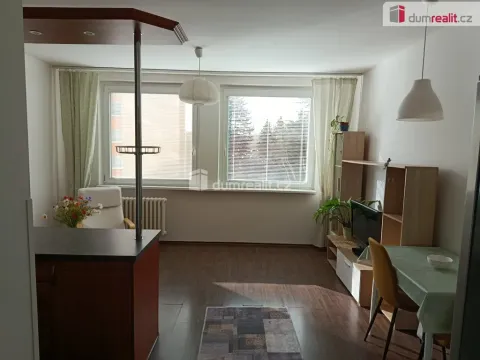 Pronájem bytu 2+kk, Praha - Modřany, Urbánkova, 43 m2