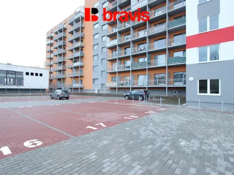 Pronájem garáže, Brno - Královo Pole, Božetěchova, 16 m2