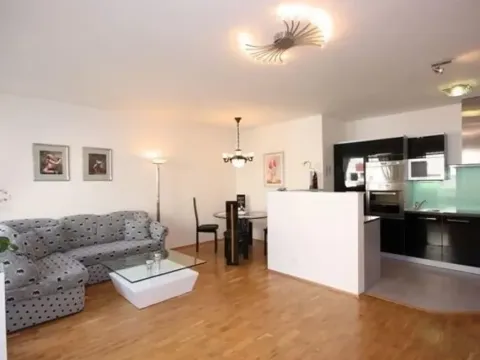 Pronájem bytu 3+kk, Praha - Žižkov, Pod Parukářkou, 86 m2