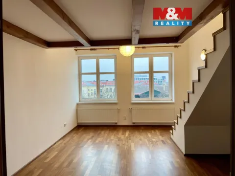 Pronájem bytu 2+1, Praha - Holešovice, Za papírnou, 62 m2