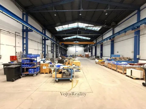 Pronájem výrobních prostor, Olomouc - Chválkovice, 1272 m2