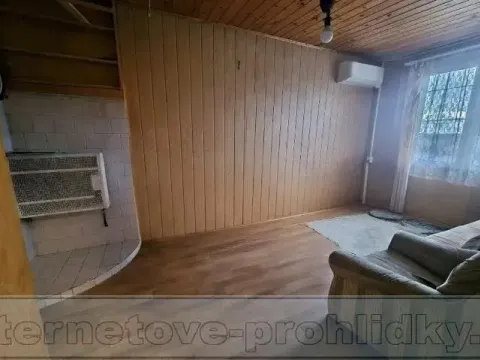 Pronájem bytu 2+kk, Praha - Vysočany, Kbelská, 35 m2