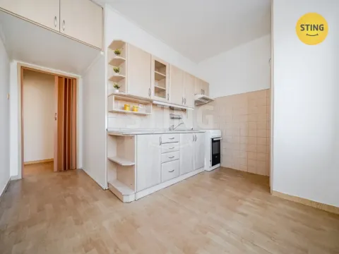 Prodej bytu 2+1, Ostrava, náměstí Družby, 56 m2