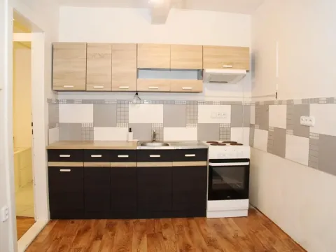 Prodej bytu 2+kk, Praha - Žižkov, Žerotínova, 53 m2