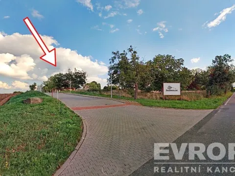 Prodej pozemku pro bydlení, Žáky, 898 m2