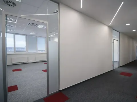 Pronájem kanceláře, Praha - Libeň, Lihovarská, 222 m2