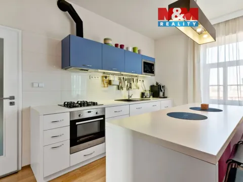 Prodej bytu 4+1, Liberec - Liberec II-Nové Město, Dobrovského, 91 m2