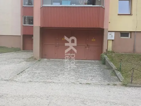 Pronájem garáže, Orlová, Ke Studánce, 16 m2