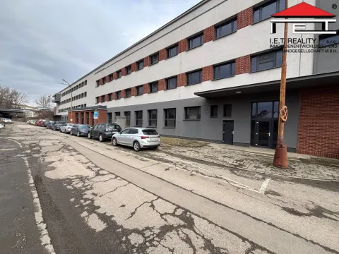 Pronájem skladu, Ostrava, Halasova, 785 m2