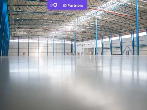 Pronájem skladu, Kněževes, U Zbrojnice, 4264 m2