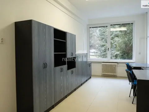 Pronájem kanceláře, Ledeč nad Sázavou, Podolí, 14 m2
