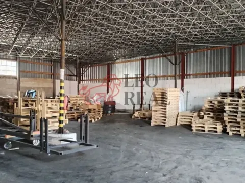 Pronájem skladu, Příchovice, 828 m2