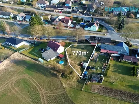 Prodej pozemku pro bydlení, Plužná, 774 m2