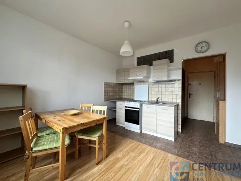 Pronájem bytu 2+kk, Jablonec nad Nisou, Lužická, 35 m2