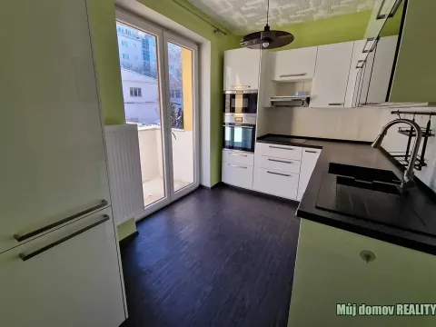 Pronájem bytu 2+1, Praha - Podolí, Podolská, 58 m2