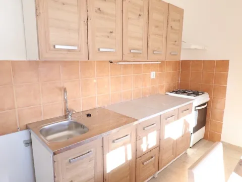 Pronájem bytu 1+1, Hradec Králové, Pospíšilova, 37 m2